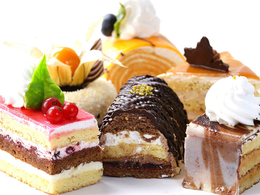 Satisfy Your Pastry Needs With Minimal Contact!