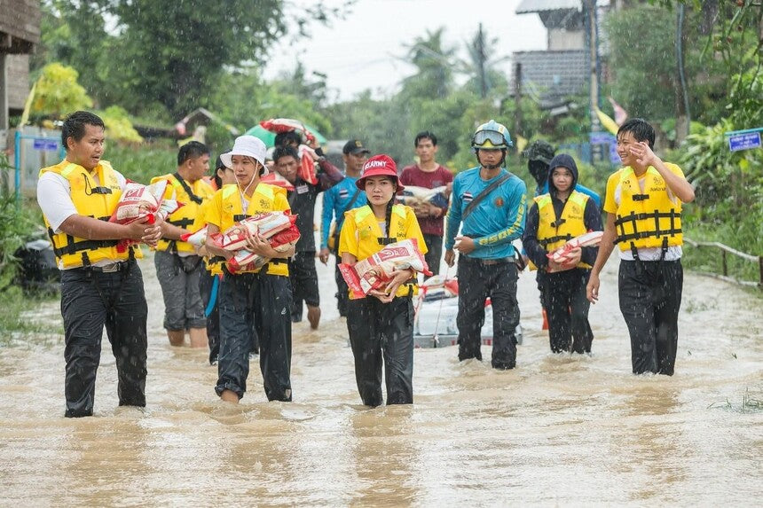 5 Things You Can Do To Help Flood Victims